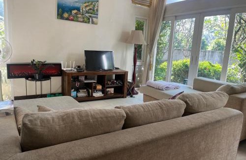 Rangsit Casa | Garden and Yoga Stay