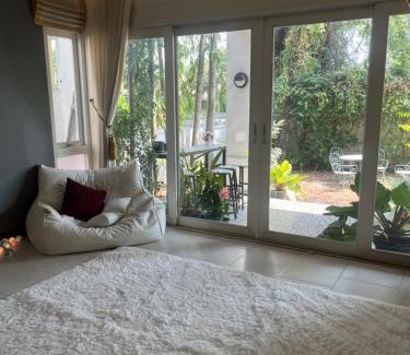 Rangsit Casa | Garden and Yoga Stay