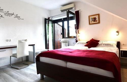 Seliste Dreznicko Apartamento | Garden apartment near near Plitvi ka Lake