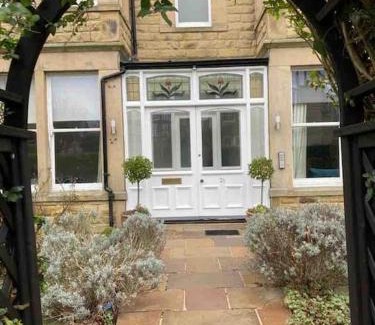 Harrogate Apartamento | Garden Apartment, Central Harrogate with parking