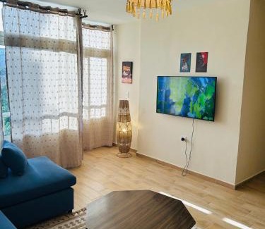 Garden City Apartamento | Garden city downtown haven 2BDRM