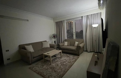 Garden City Apartamento | Garden city near italian and old Saudi embassy 2-bedroom apartment WiFi and AC