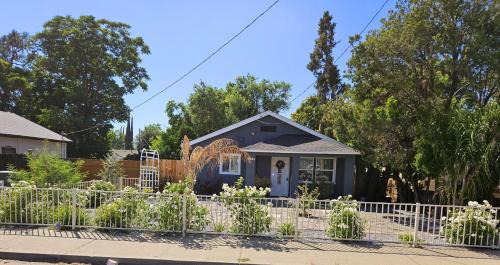 Yuba City Casa | Garden Clara