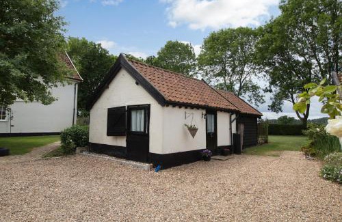 Pulham Market Casa | Garden Cottage
