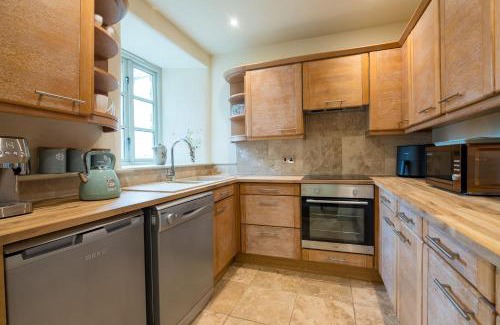 Kendal Casa | Garden Cottage