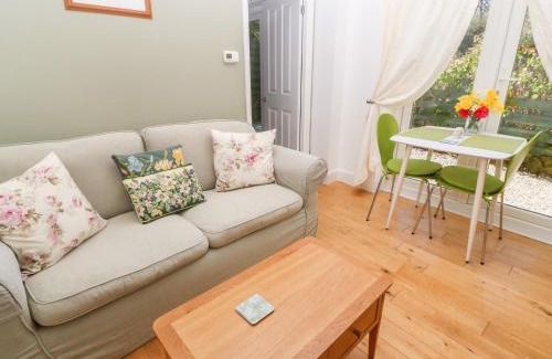 Penzance Casa | Garden Cottage