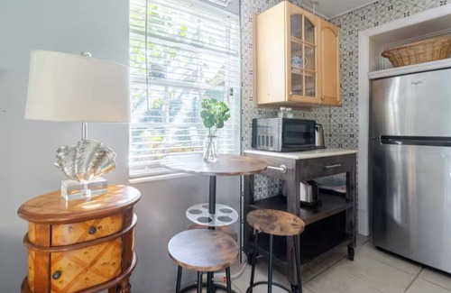 Palm Beach - West Palm Beach Casa | Garden cottage in a heart of West Palm Beach
