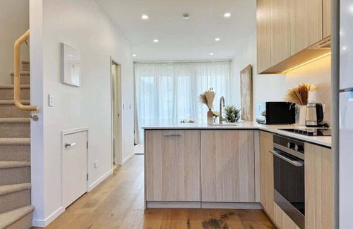 Grey Lynn Condominio | Garden Gem 2 BDR+1 Study Townhouse Near Ponsonby