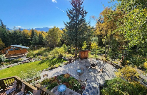 Kachemak Apartamento | Garden Getaway at Bear Creek Winery, w/ fire pit, koi pond, and hot tub