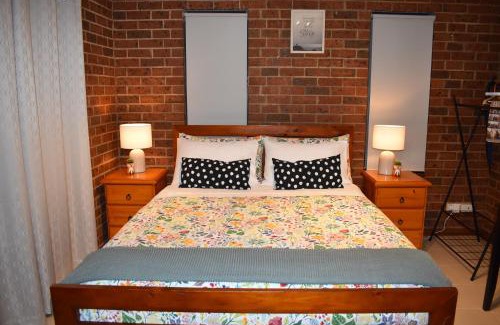 Carlingford Casa | Garden Hideaway-Entirely Private