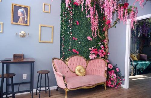 Poplar Apartamento | Garden Hideaway Minutes to Fishtown