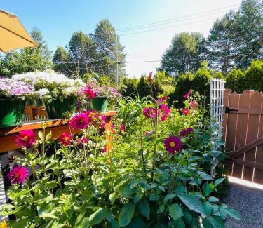 Saanich West Casa | Garden home in Victoria -Beautiful home in Victoria