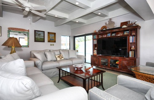 Key Largo Condominio | Jardín Hogar en Ocean Reef ... Propia piscina y muelle