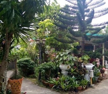 Surat Thani Casa | Garden Homestay
