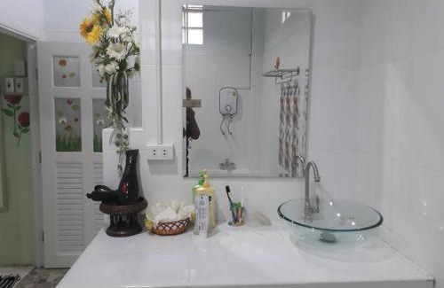 Surat Thani Casa | Garden Homestay