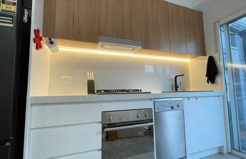 Ultimo Casa | Garden House 2BE2.5BA Near CBD n ICC by Palm&Vine