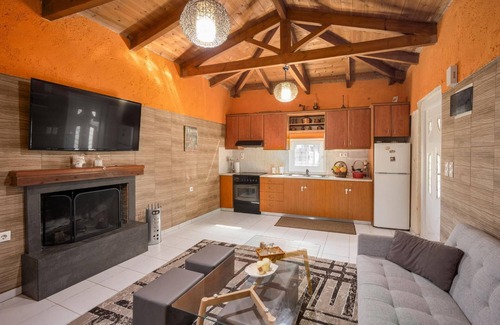 Prasas Apartamento | Garden House by Estia