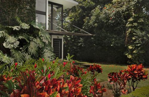San Antonio de Belén Casa | Garden House