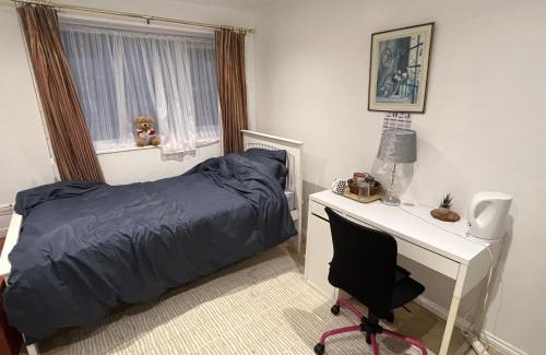Canterbury Cama Y Desayuno | Garden house