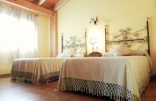 Carrizo De La Ribera Casa | Garden House Hotel