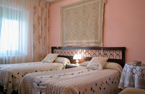 Carrizo De La Ribera Casa | Garden House Hotel