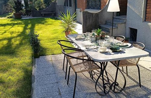 Casorezzo Casa | Garden House