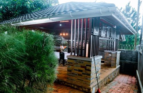 Kampala Apartamento | Garden house
