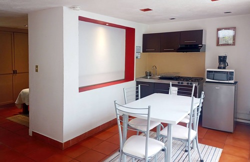 Campestre Apartamento | CASA DE JARDÍN, BIENVENIDOS AL BARRIO DE SAN ANGEL