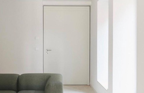 Werben Apartamento | GARDEN LEVEL RIGHT