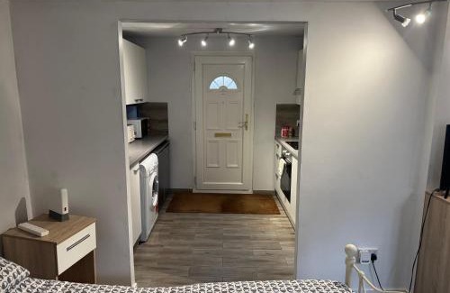 Worthing Casa | Garden lodge