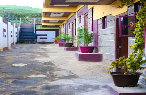 Naivasha Hotel | Garden of Favour Resort