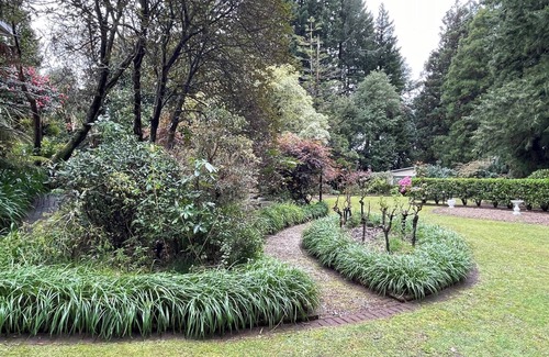 Springfield Casa | Garden Paradise in Rotorua (with swimming pool)