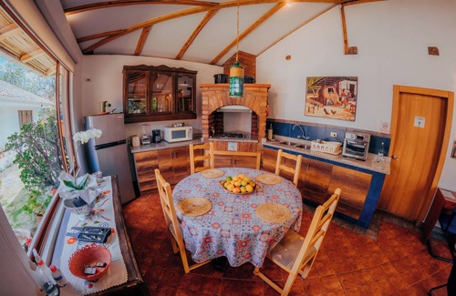 Cuenca Chalet De Esquí | Jardín, Pet friendly, Parqueadero, Fast Wi-Fi & Smart TV
