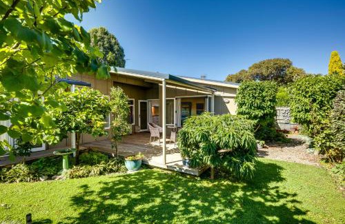 Marewa Casa | Garden Retreat - Napier Holiday Home