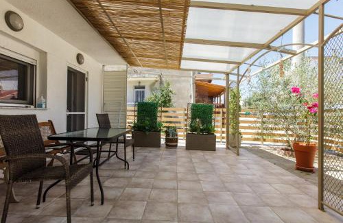 Fanari Apartamento | Garden Rooms