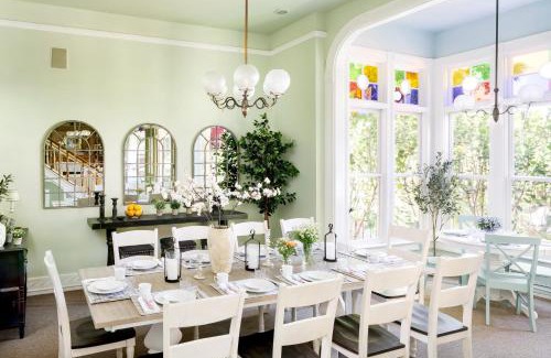 Downtown Cama Y Desayuno | Garden Street Inn Downtown San Luis Obispo, A Kirkwood Collection Hotel