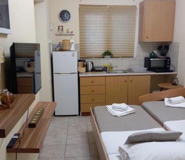Keratsini-Drapetsona Apartamento | Garden studio