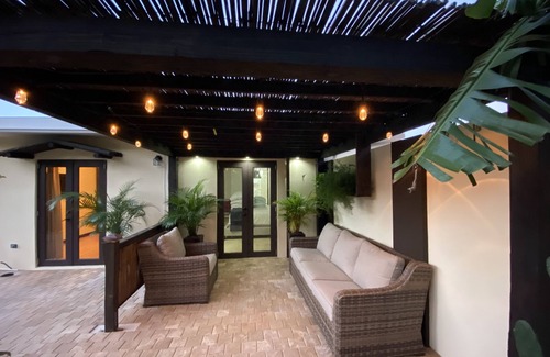 Naguabo Casa | Suite con Jardin cerca de la Playa y restaurantes!