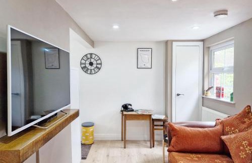 Ford Casa | Garden View - Aldingbourne
