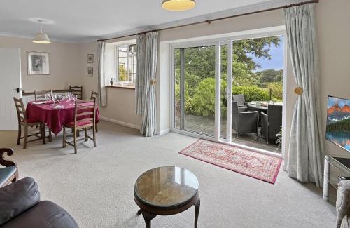 Porlock Casa | Garden View Apartment