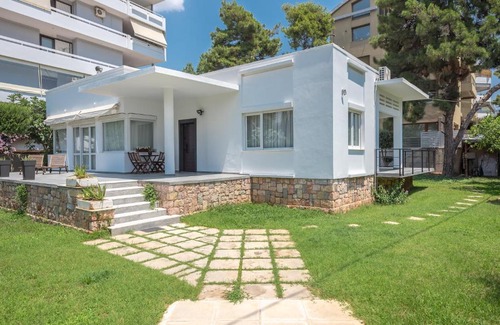Glyfada Villa | Garden Villa Glyfada