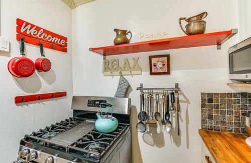 El Camino Village Casa | Gardena Vacation Rental: 5 Mi to Manhattan Beach!