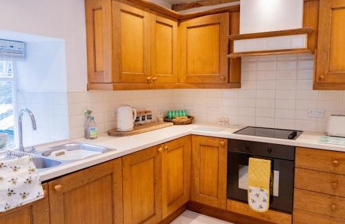 Lancaster Casa | Gardener's Cottage