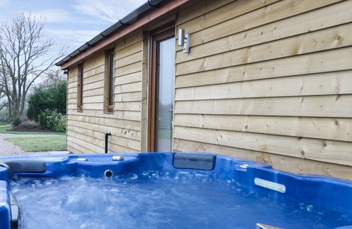 Nantwich Cabaña | Gardener's Lodge, NANTWICH