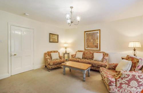Hallington Casa | Gardeners Cottage