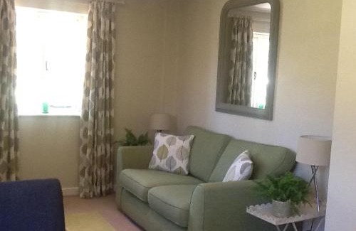 Laverton Casa | Gardeners Cottage