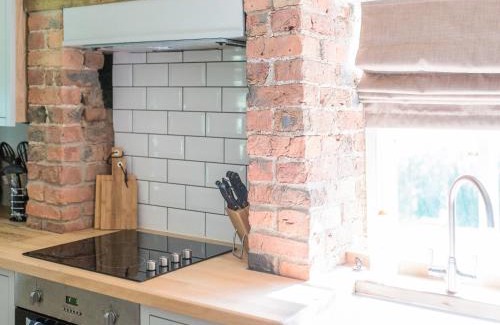 Saltmarshe Casa | Gardeners Cottage