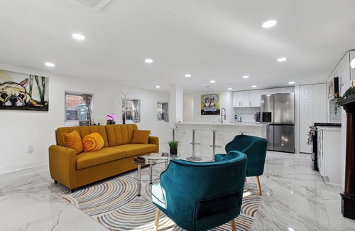 Shaw Casa | GardenLevel 4BR/2.5BA-Parking+By Convention Center