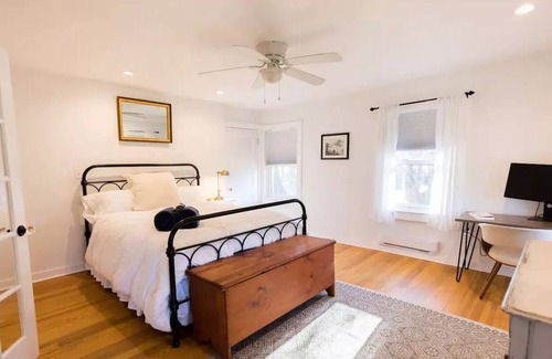 New Paltz Casa | Gardiner getaway w Hot Tub near New Paltz