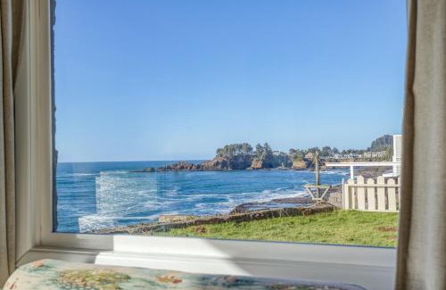 Depoe Bay Casa | Gardner Family House #2